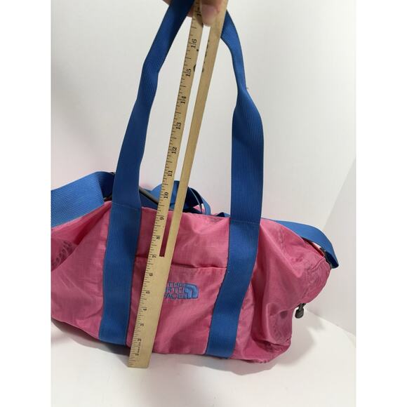 Vintage North Face Duffle Bag Gym Y2K Pink & Blue Handle Shoulder Strap Travel - Picture 7 of 12